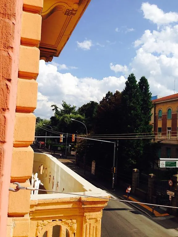 Gasthof Hotel A Casa Di Lu Na Bologna
