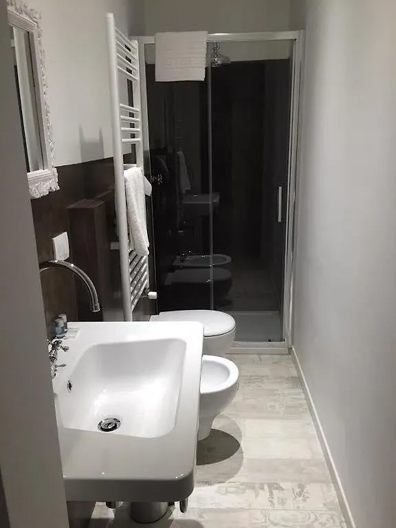 A Casa Di Lu Na Hotel Bologna Guest house